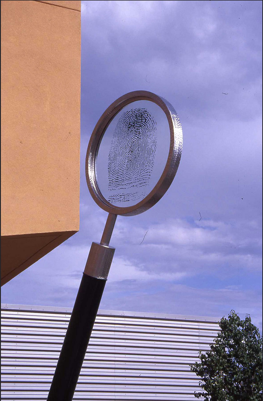 Sleuth Magnifiying Glass Showing Print (1920 300)